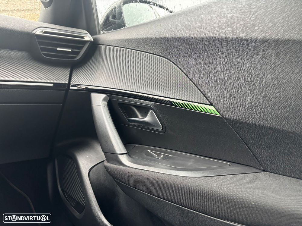 Peugeot 2008 1.2 PureTech Active - 23