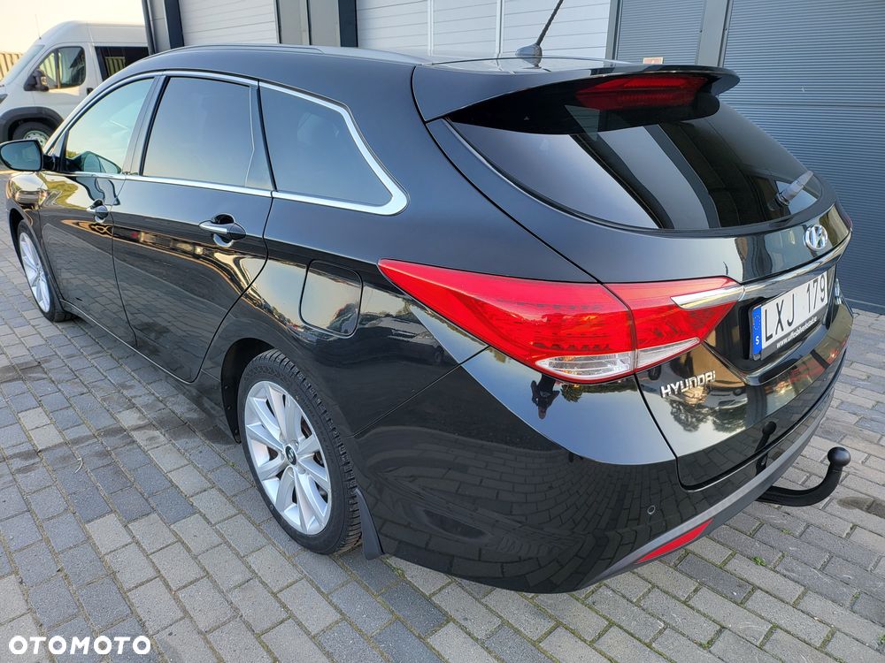 Hyundai i40 2.0 GDI Comfort + - 24