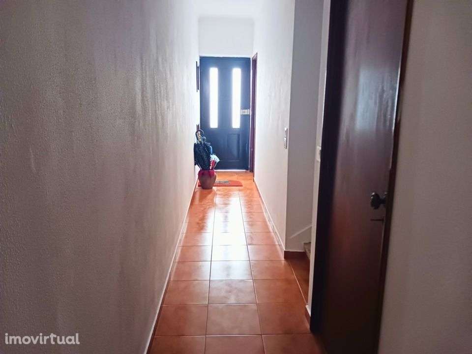 Moradia V3 - Grande imagem: 2/15