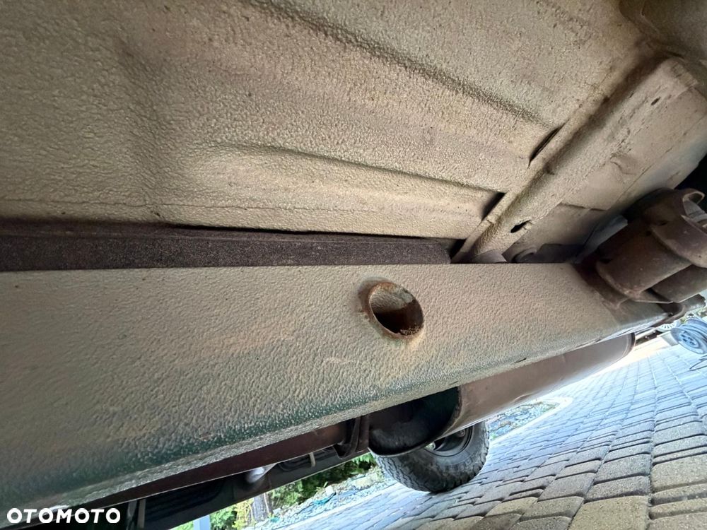 Suzuki Grand Vitara 1.6 - 19