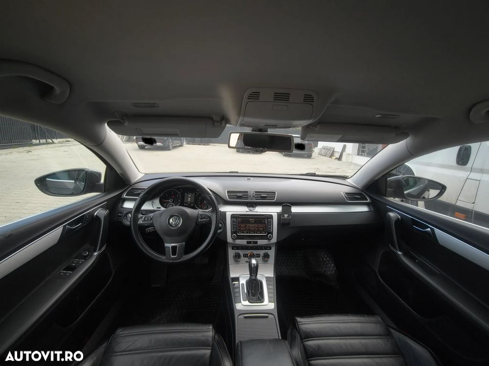 Volkswagen Passat 2.0 TDI DSG BlueMotion Technology Highline - 14