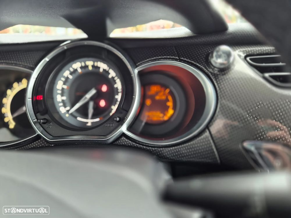 Citroën DS3 1.6 THP Sport Chic - 25