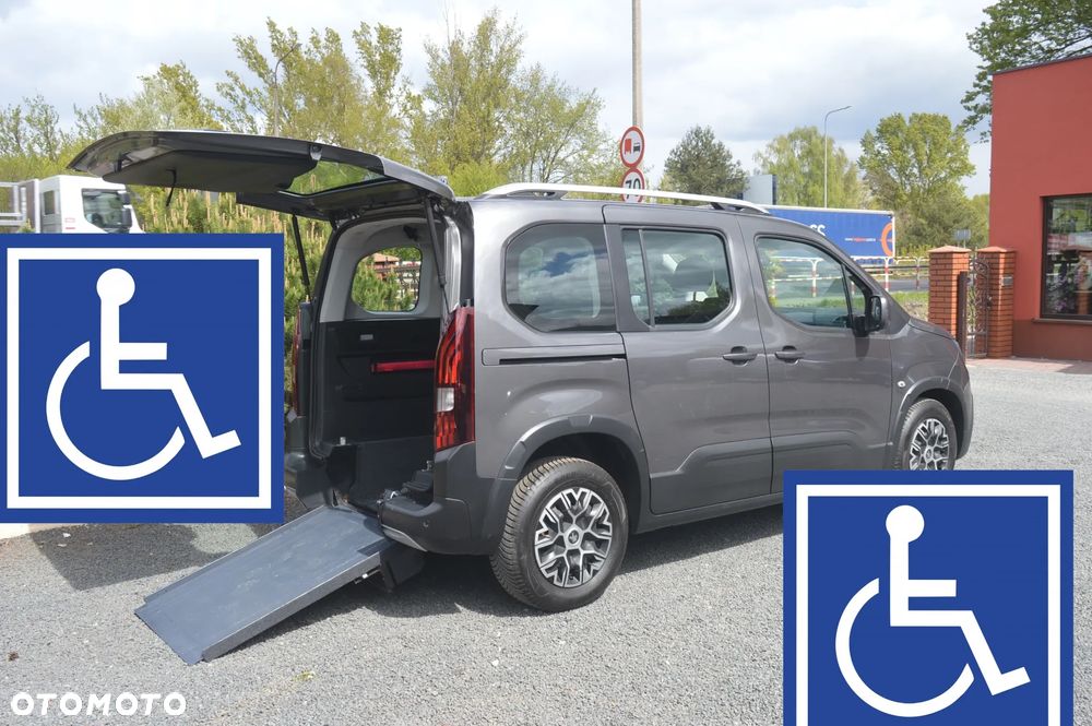 Toyota Proace City