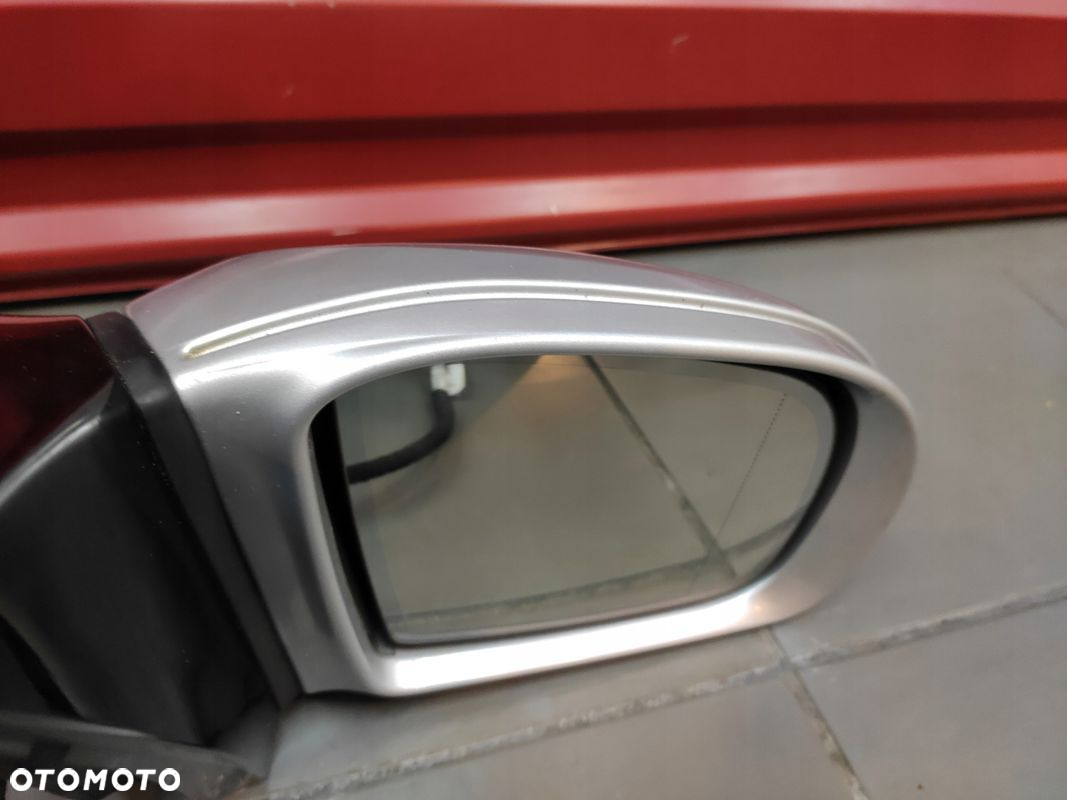 MERCEDES R-KLASA W251 LUSTERKO PRAWE 17 PIN 11+6 KOLOR 775 ORYGINAŁ BDB - 9