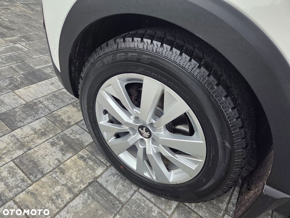 Peugeot 3008 1.6 BlueHDi Allure S&S EAT6 - 12