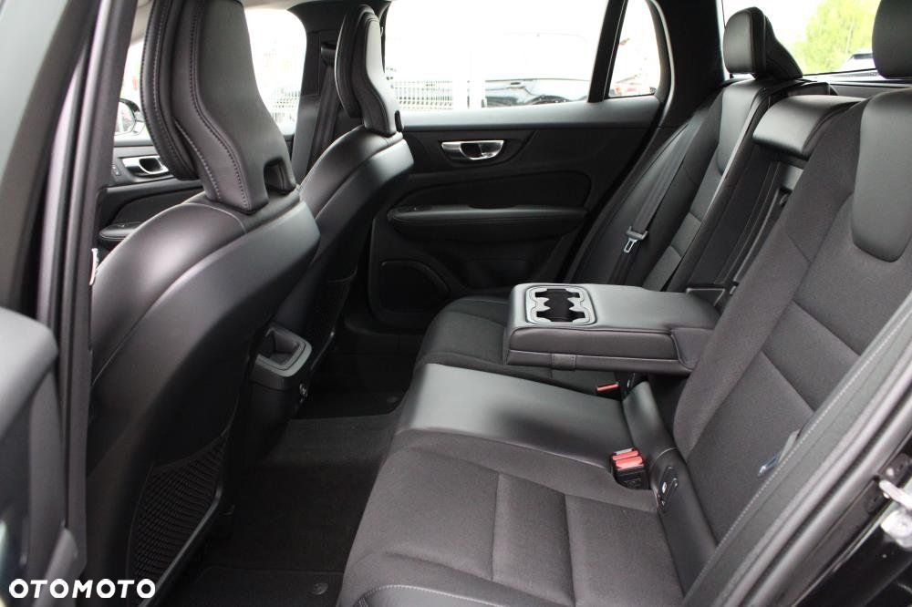 Volvo V60 - 27