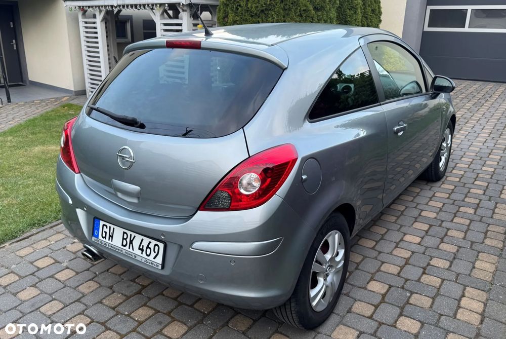 Opel Corsa 1.4 16V Active - 6