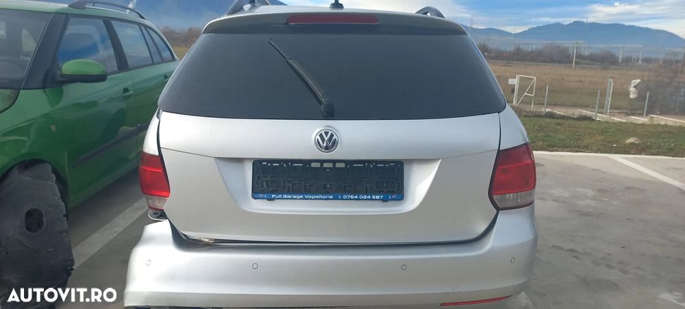 Dezmembram VW Golf VI 2.0 TDI CFHC - 3