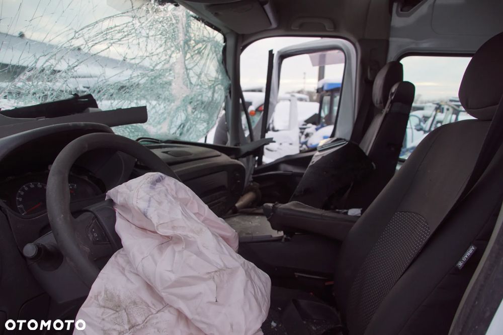 Auto na części - Opel Movano B II Lift L3H2 2.3 CDTI 131 KM M9T704 PF6018 GNY 2018R Silnik Skrzynia Drzwi Błotnik Zderzak Szyba Klamka Lusterko Lampa Deska Kokpit Sterownik Moduł Czujnik Licznik Panel Kierownica - 10