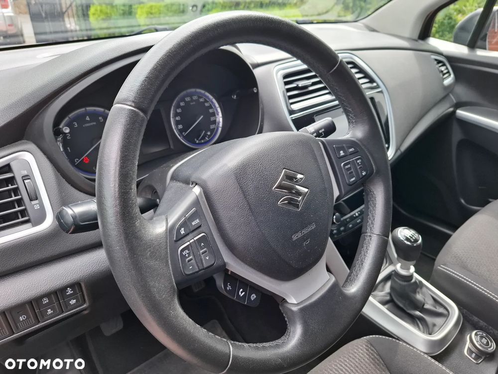 Suzuki SX4 S-Cross 1.4 Boosterjet Allgrip Comfort+ - 22