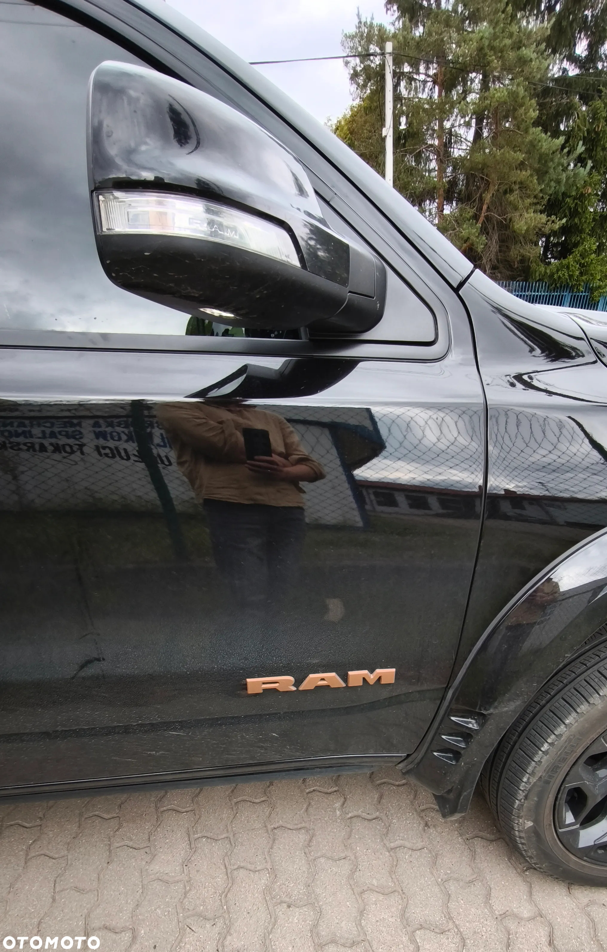 RAM 1500 Crew Cab Limited - 10