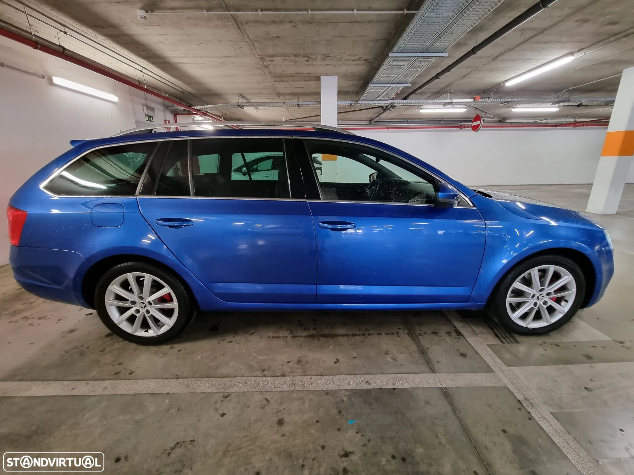 Skoda Octavia Break 2.0 TDI 4x4 DSG RS - 17