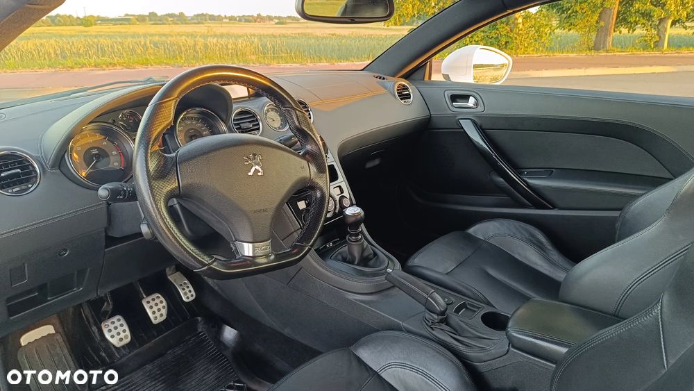 Peugeot RCZ 2.0 HDi FAP 165 - 12