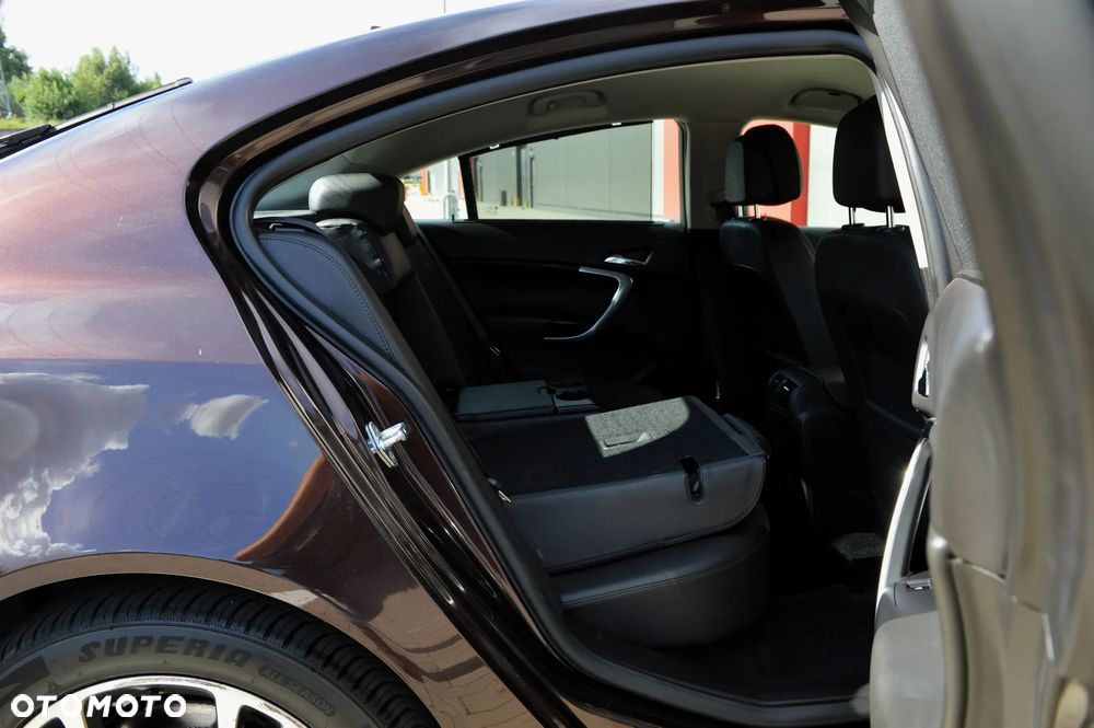 Opel Insignia 2.0 CDTI 4x4 ecoFLEX Start/Stop Innovation - 13