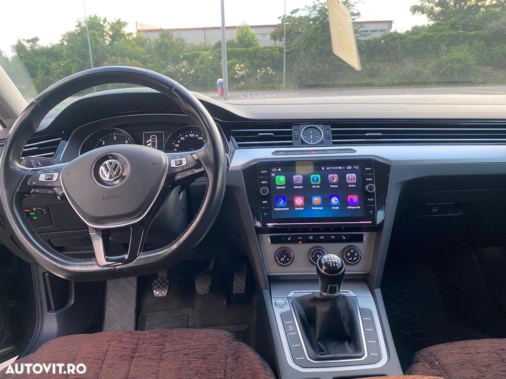VOLKSWAGEN Passat 2017 — imagine 8