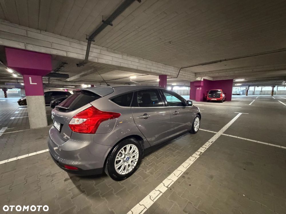 Ford Focus - 13