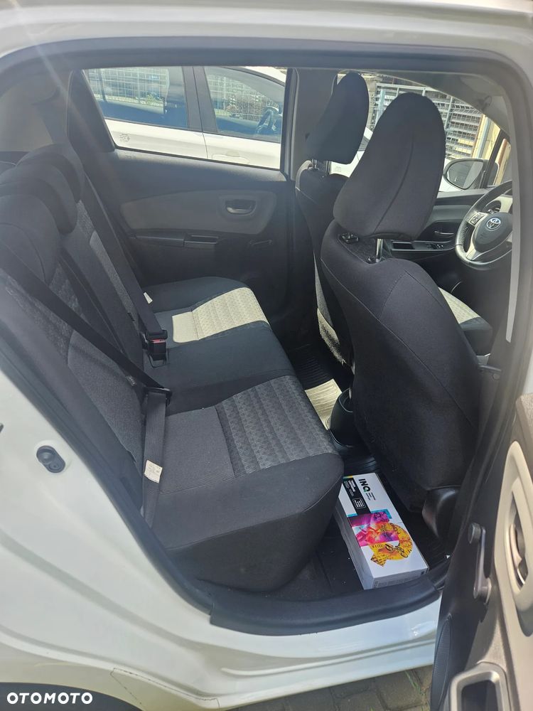 Toyota Yaris 1.0 Active EU6 - 14