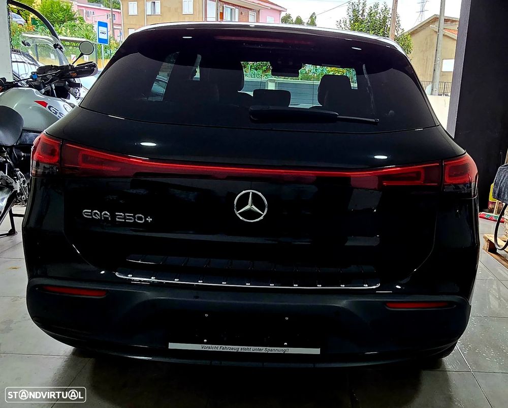 Mercedes-Benz EQA 250+ - 5