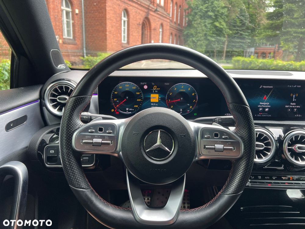 Mercedes-Benz Klasa A 200 AMG Line 7G-DCT - 12
