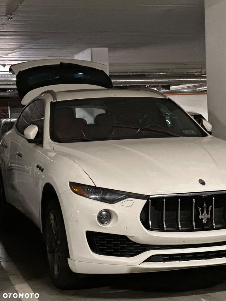 Maserati Levante S Q4 - 11