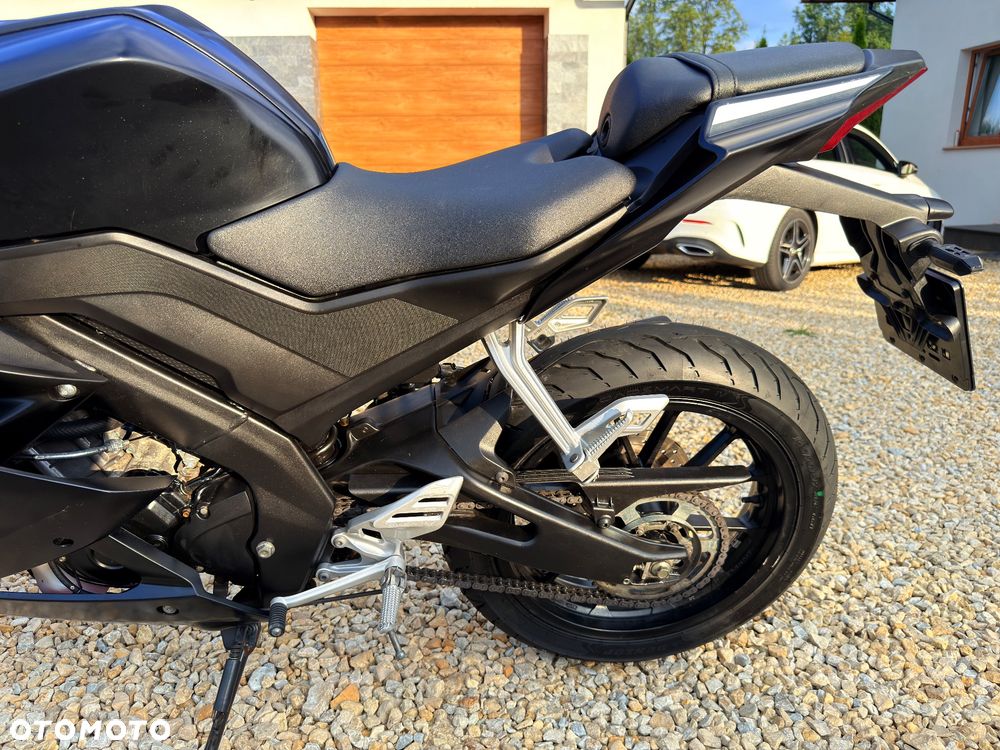 Yamaha YZF - 14