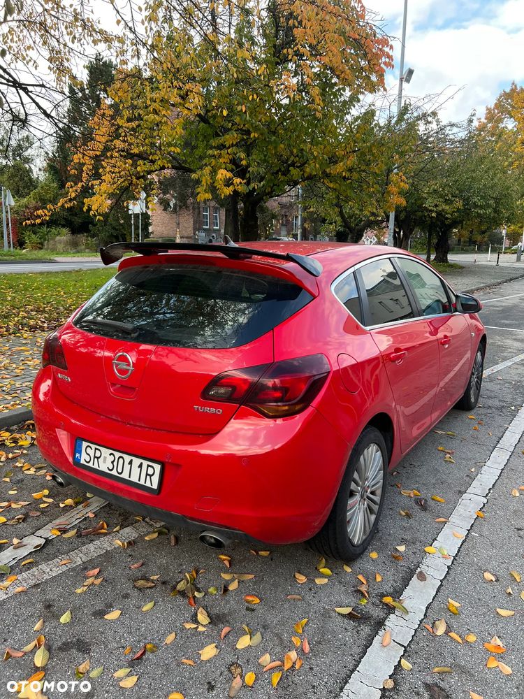 Opel Astra 1.4 T Cosmo - 6