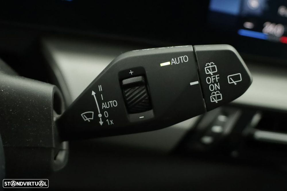 BMW 218 Active Tourer i Auto - 16