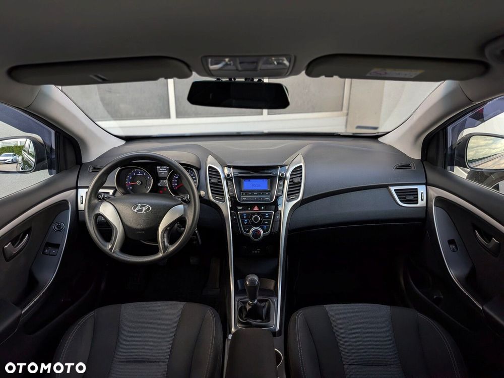 Hyundai i30 1.4 Classic + - 16