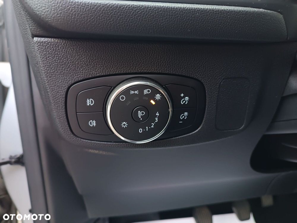 Ford Focus 1.5 EcoBlue Connected - 26