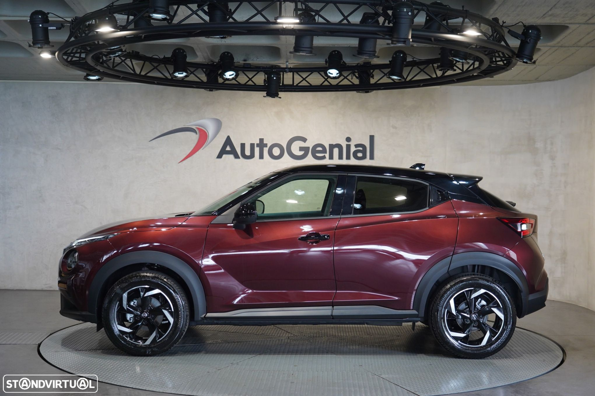 Nissan Juke 1.0 DIG-T N-Design DCT - 4