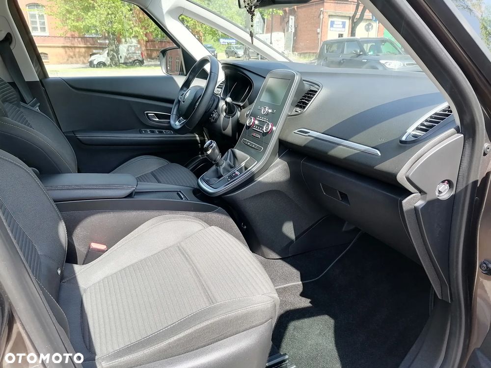 Renault Grand Scenic Gr 1.6 dCi Energy Limited EU6 - 30