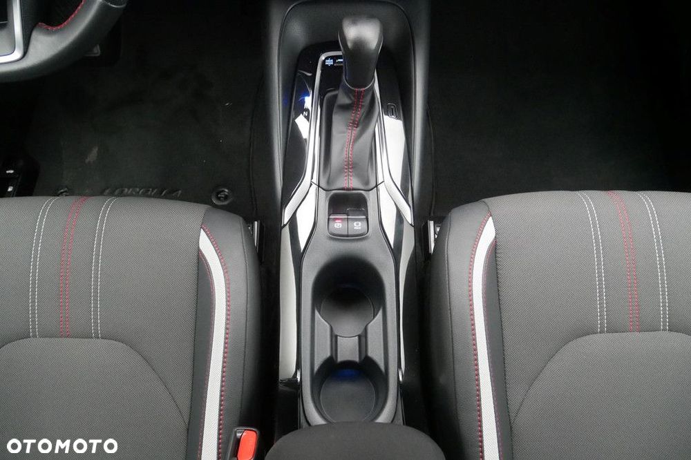 Toyota GR Corolla - 11