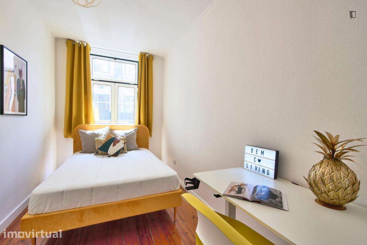 Quarto - localizado em Graça Lisbon - Grande imagem: 3/23