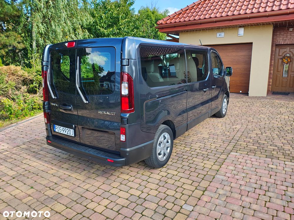 Renault Trafic SpaceClass 2.0 dCi EDC - 3