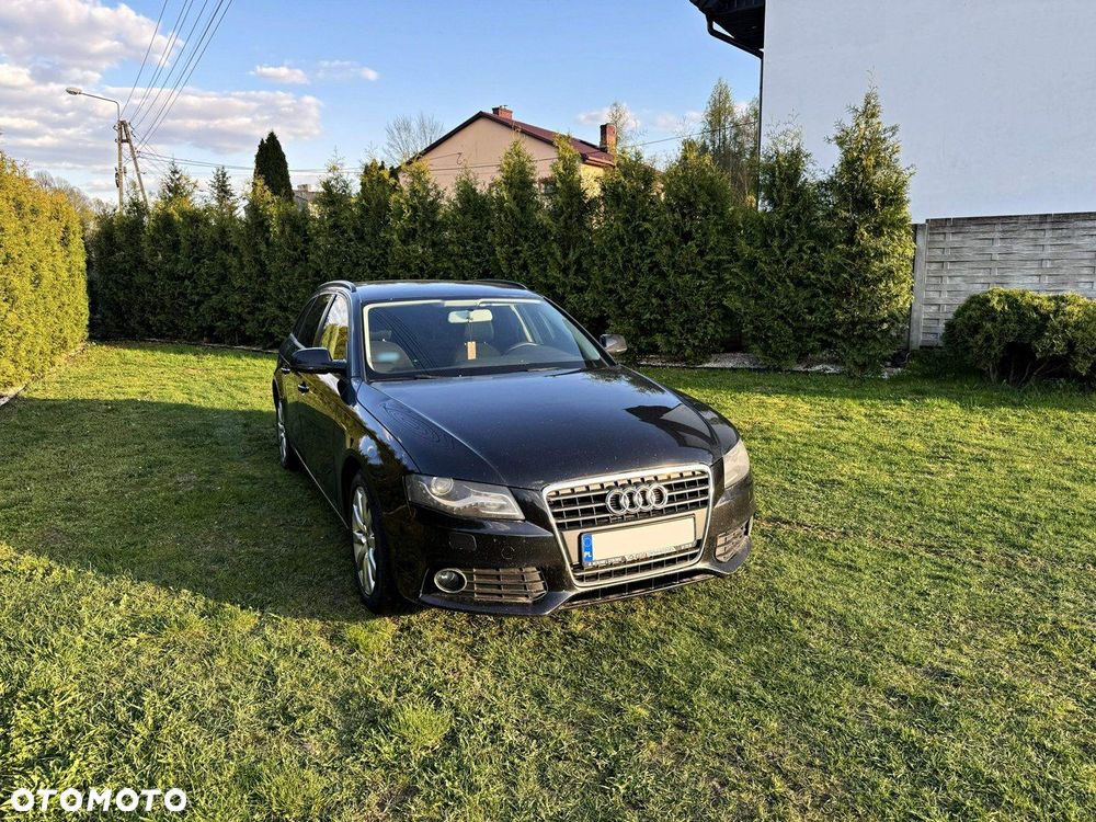 Audi A4 Avant 2.0 TDI DPF Ambiente - 2