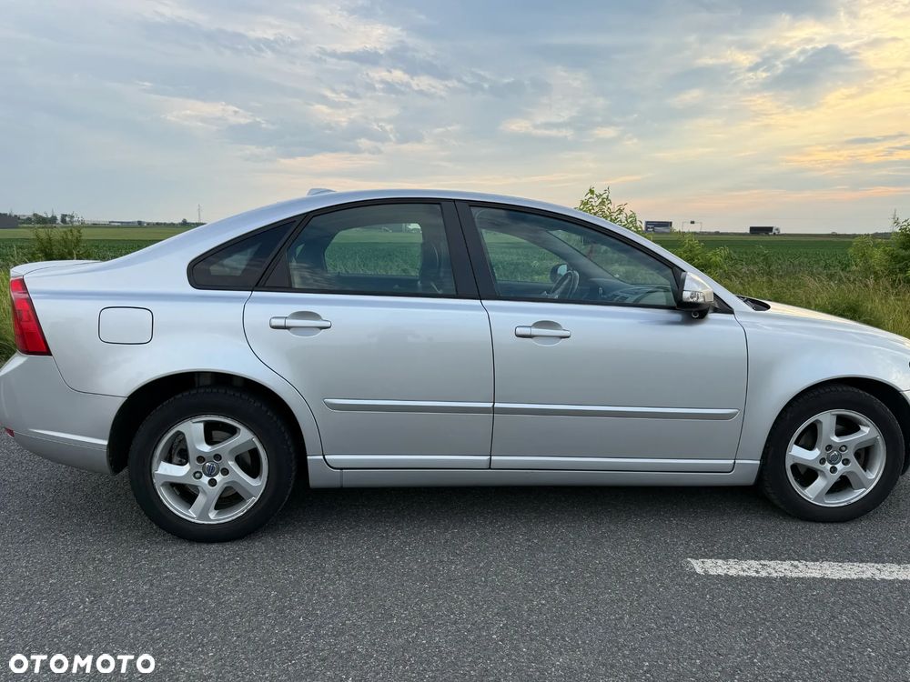 Volvo S40 1.6D DRIVe Momentum Start-Stop - 4