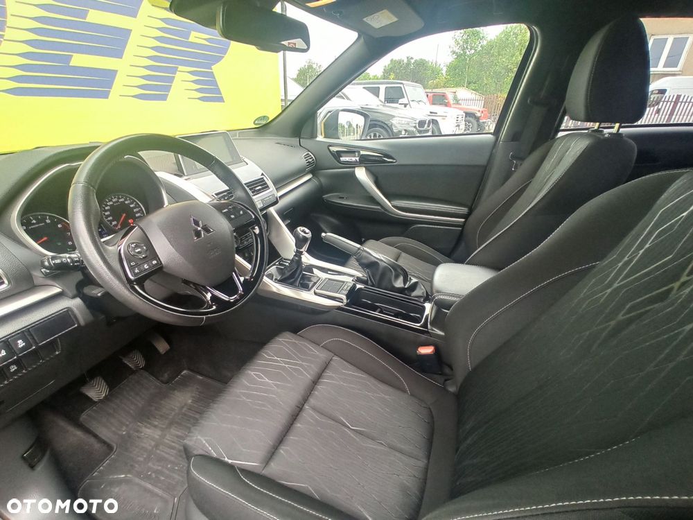 Mitsubishi Eclipse Cross - 7