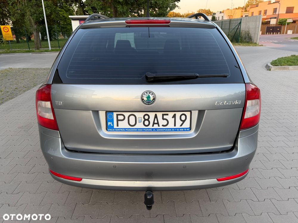 Skoda Octavia 1.6 TDI DPF Classic - 4