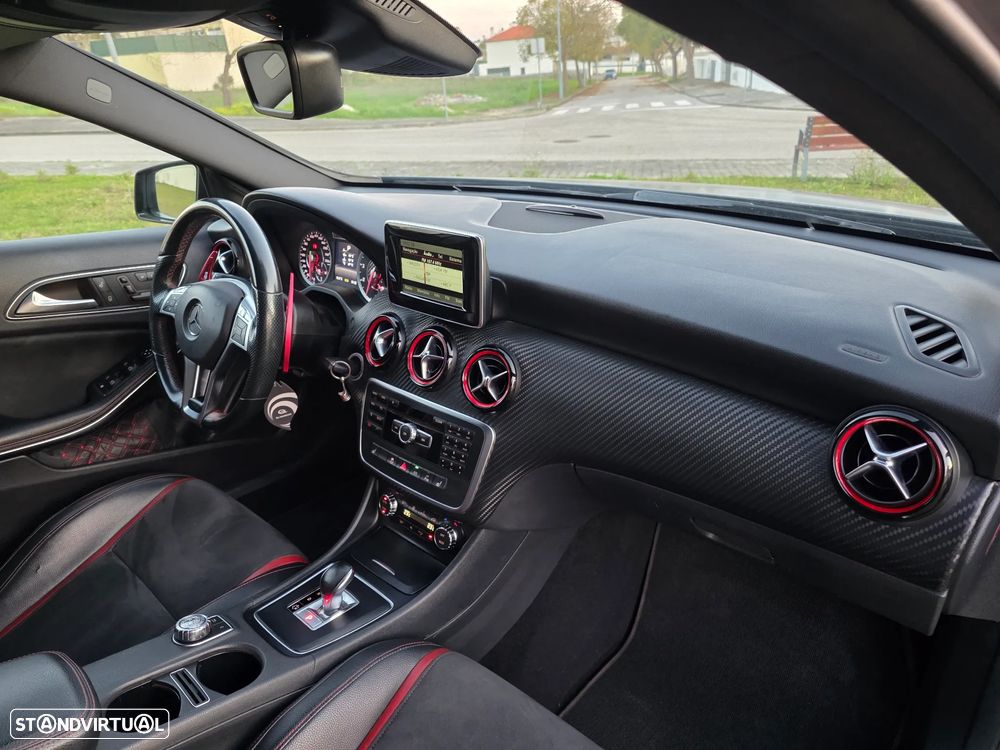 Mercedes-Benz A 45 AMG 4Matic Speedshift 7G-DCT - 7