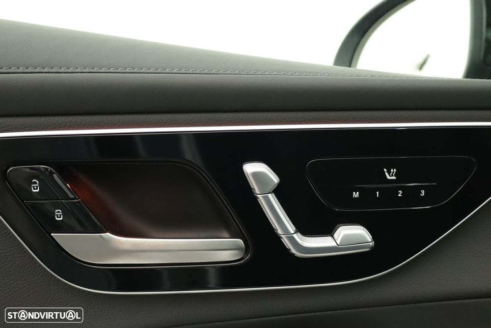 Mercedes-Benz GLC 300 de 4Matic 9G-TRONIC AMG Line Advanced - 19