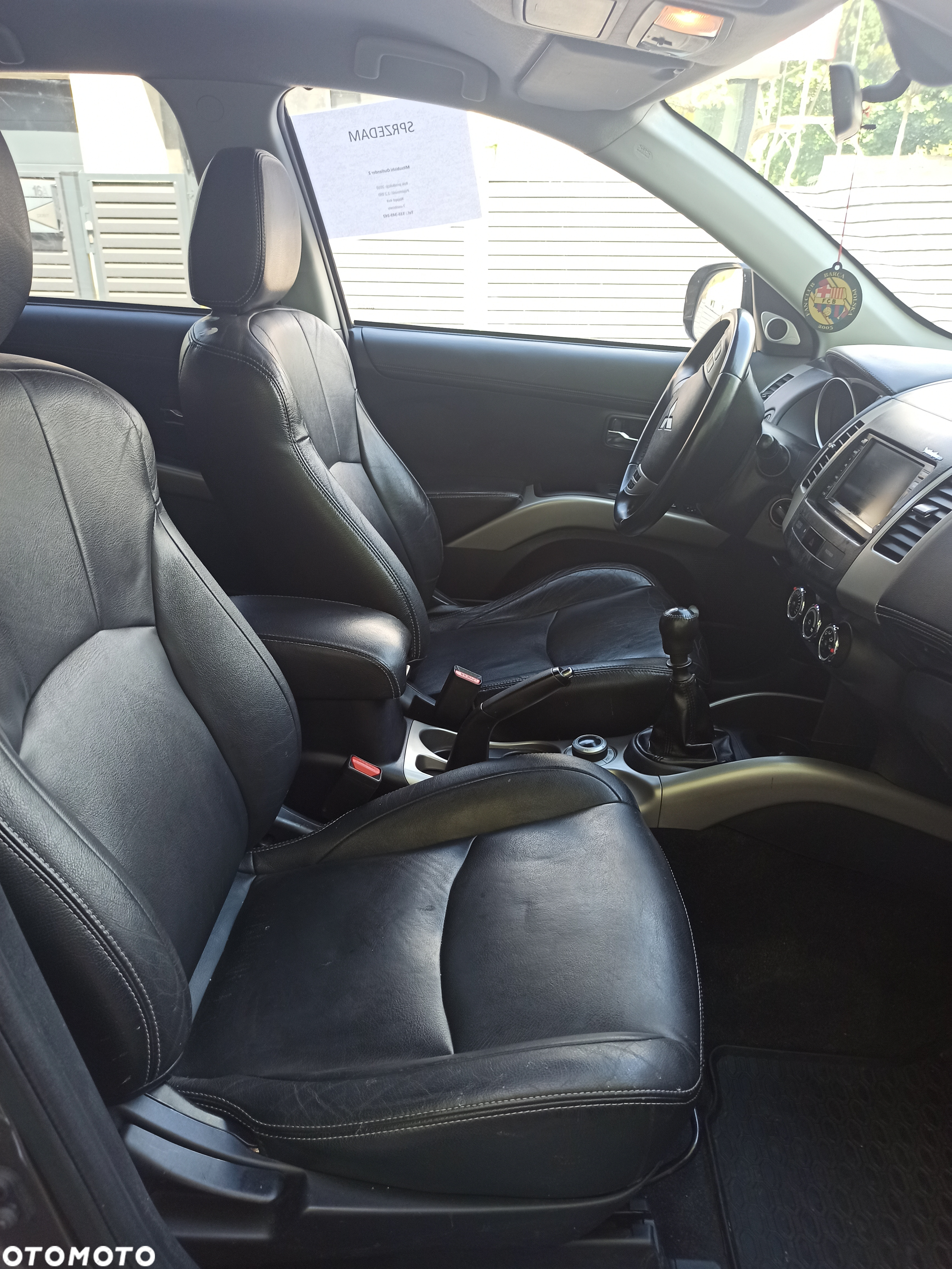 Mitsubishi Outlander 2.2 DID Instyle NAVI - 7