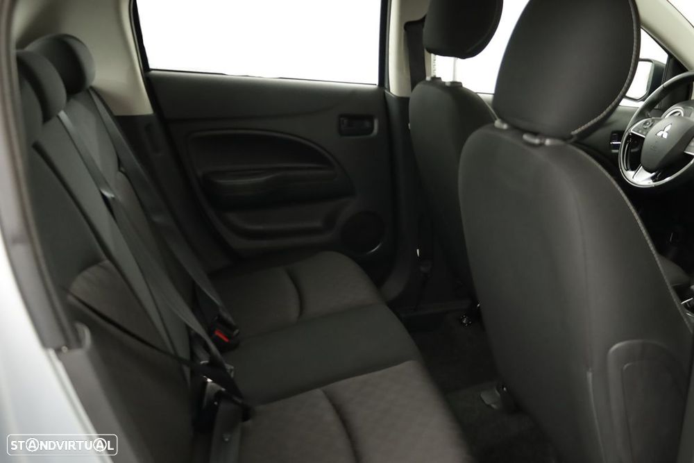 Mitsubishi Space Star 1.2 Intense - 19
