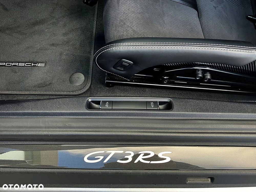 Porsche 911 - 11
