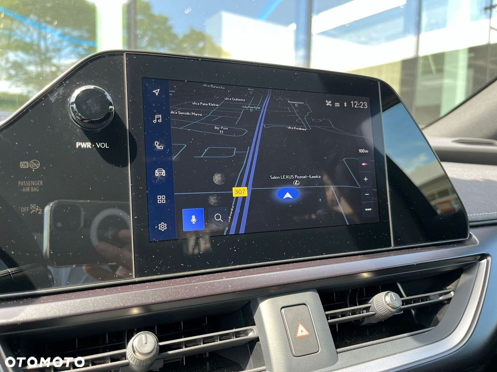 Lexus UX 200 Elegance 2WD - 10