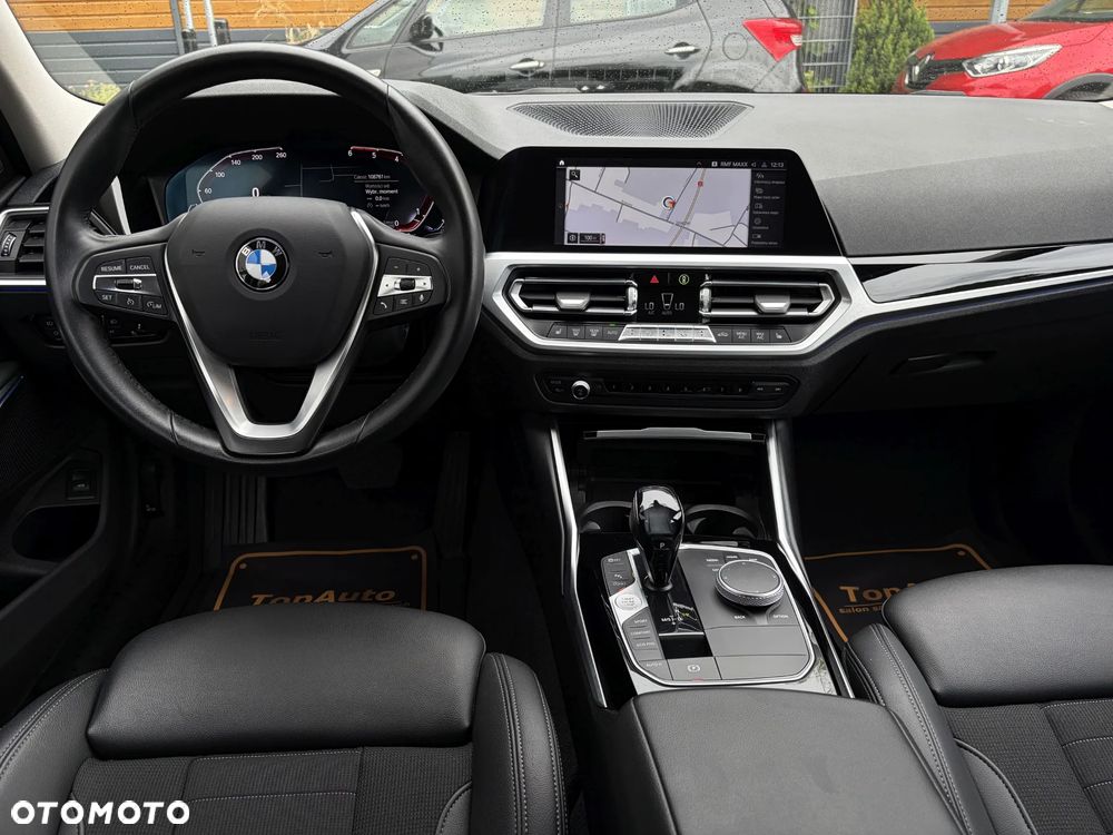 BMW Seria 3 320d Advantage - 38