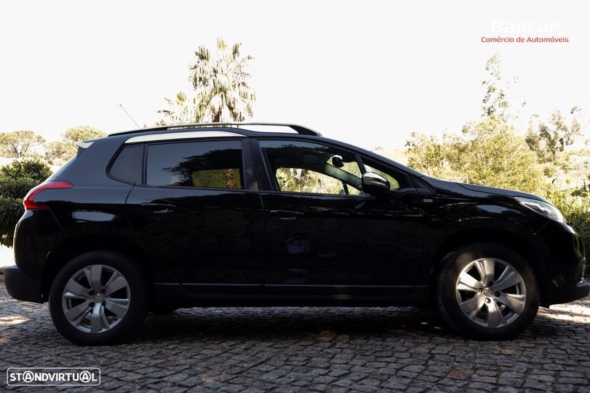 Peugeot 2008 1.2 PureTech Style - 9