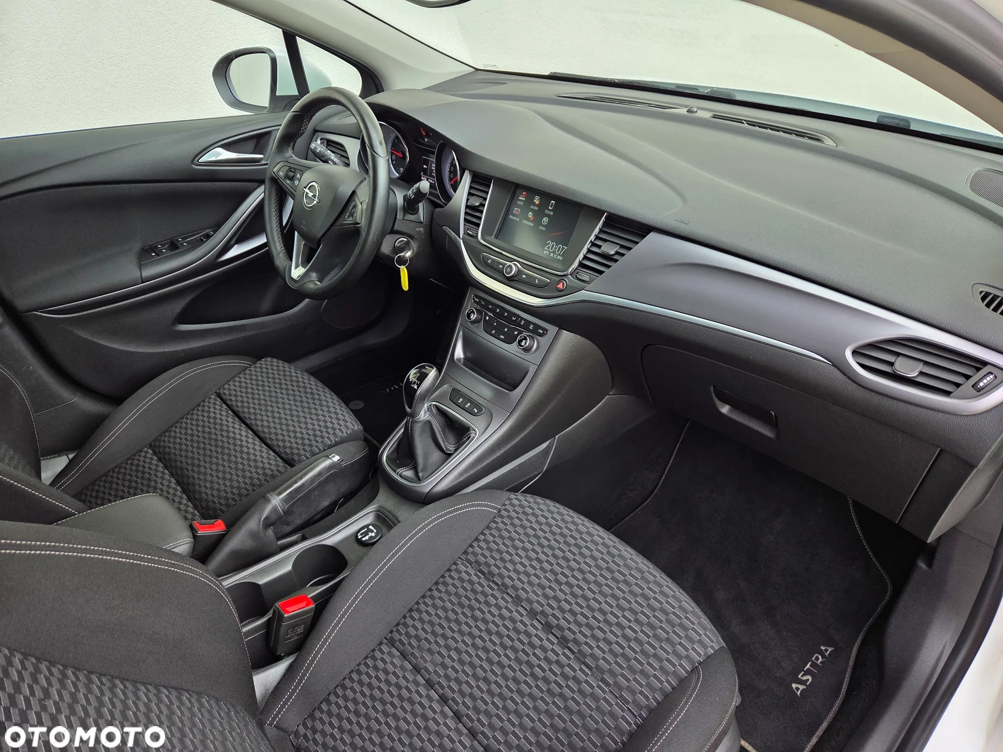Opel Astra - 10