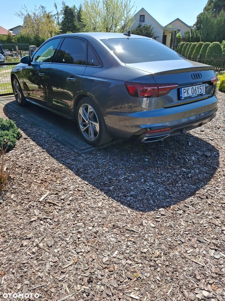 Audi A4 Limousine 35 TFSI mHEV S Line S tronic - 17