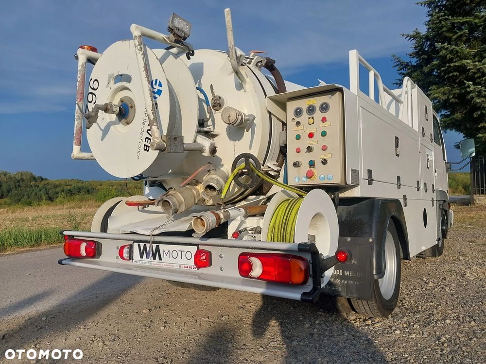 Nissan Cabstar