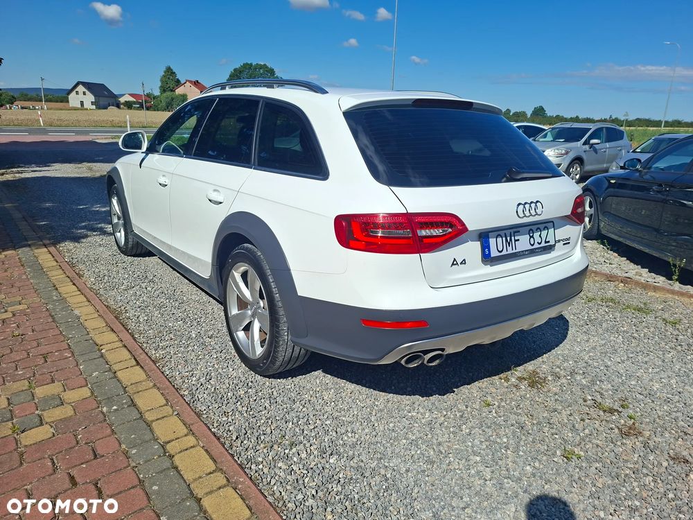 Audi A4 Allroad 2.0 TDI Quattro - 3